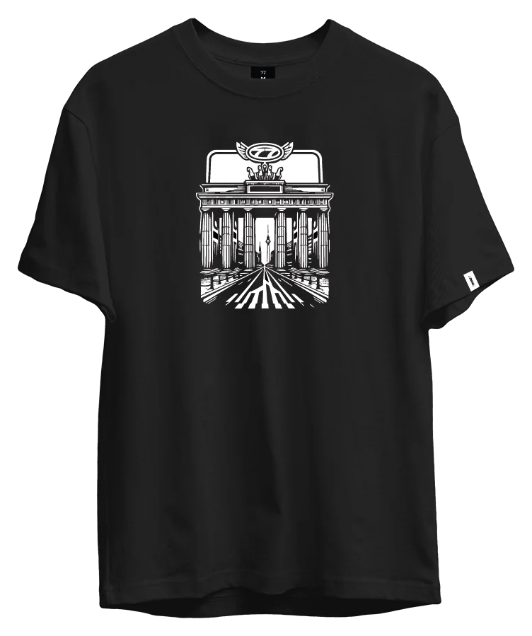 Gate tee, Berlin, 2023